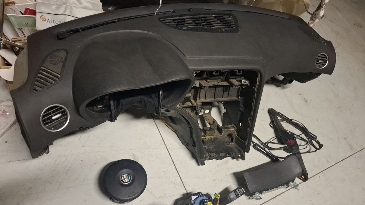 Cruscotto con moduli alfa Romeo 159 2009