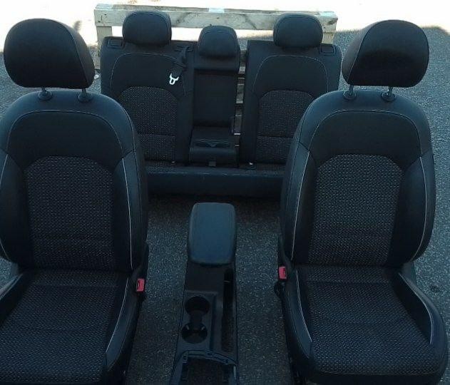 13 Tappezzeria Kia creed 2018 in poi in misto pelle e stoffa no airbag