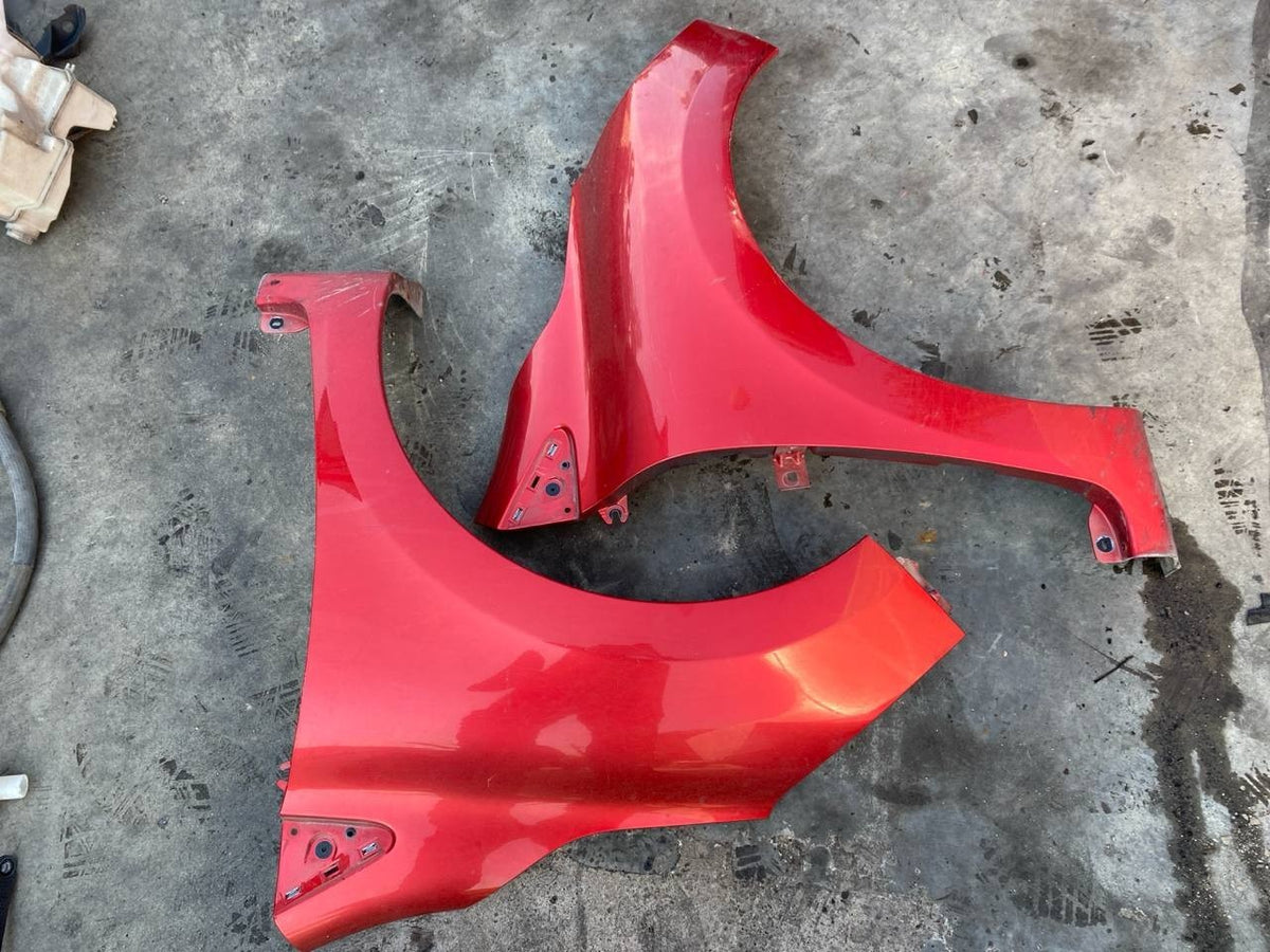 Muso completo musata Renault Clio dal 2016 1.5 D Fari rotti cofano ammaccato