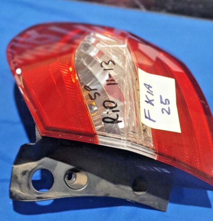Fanale Posteriore destro Kia Rio 5 porte 2011 - 2013