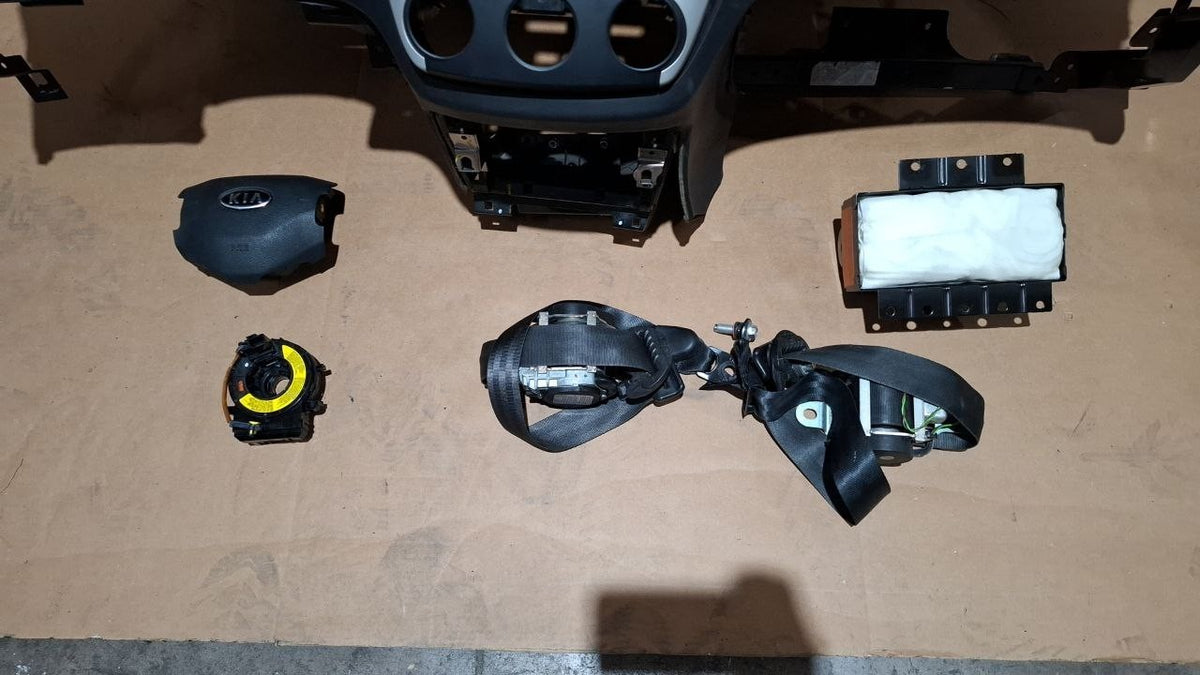 Kit airbag kia ceed 2009 in poi due tipi di airbag guida a scelta
