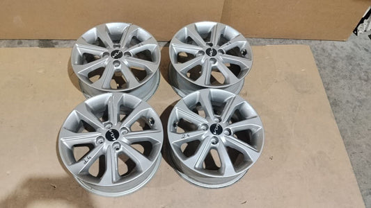 Cer 24 cerchi in lega Kia stonic 2022 R15 60jx15 Cod 52910-h8400
