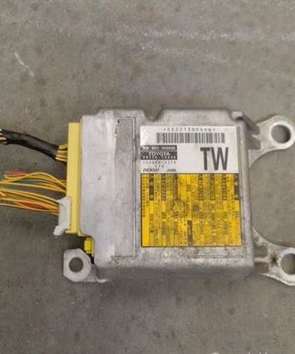 Cruscotto con moduli Toyota iq 2009 con fibbia rotta