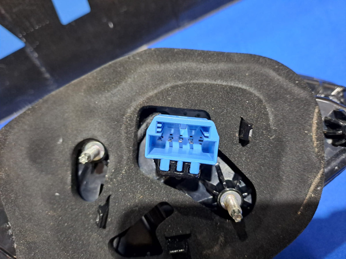 Fanale posteriore interno sinistro Volkswagen Tiguan R-Line 2016 in poi FVW 13