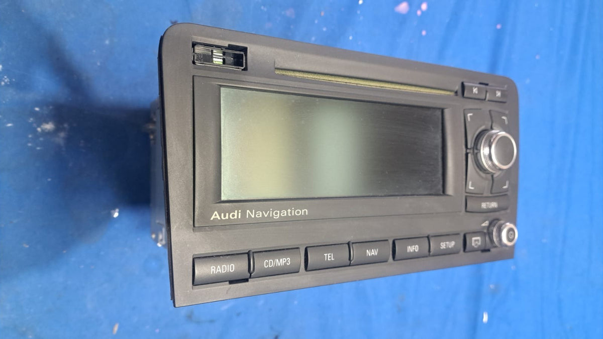 Aut 3 Autoradio cd con navigazione per Audi A3 dal 2008 in poi