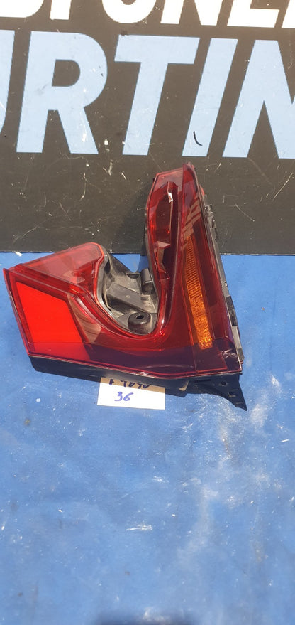 F Toyo 36 - Fanale posteriore interno destro Toyota C-HR CHR Led dal 2019 2023