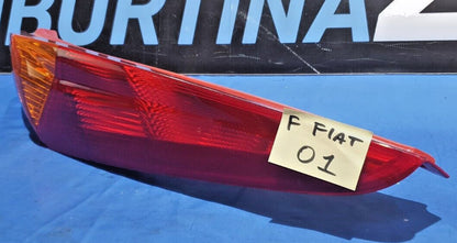 1 bis - Fanale Posteriore destro Fiat Punto 2° serie 3 porte con portalampade