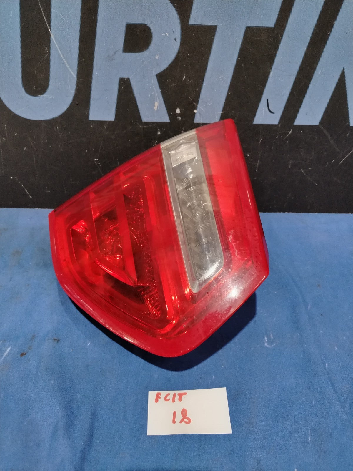 F Cit 18 - Fanale posteriore stop Citroen C4 Picasso interno sinistro dal 2008
