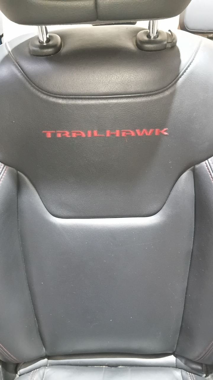 Tappezzeria Jeep Renegade trailhawk dal 2014 in pelle integrale