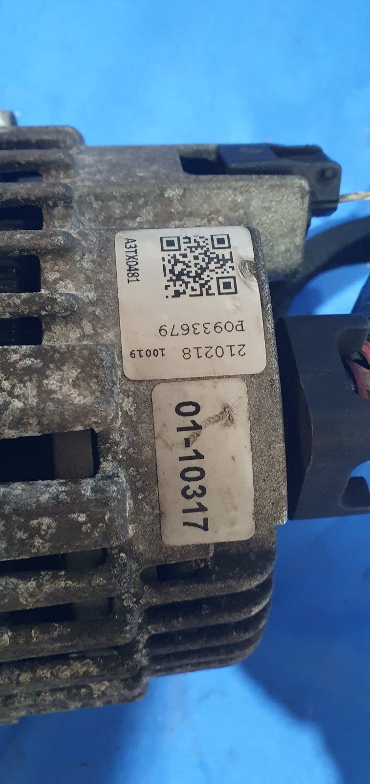 Alternatore Renault Master 2.3 D dal 2010  01-10317 p0933679