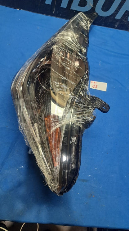Fn 15 Faro anteriore destro Toyota Aygo dal 2014 al 2025