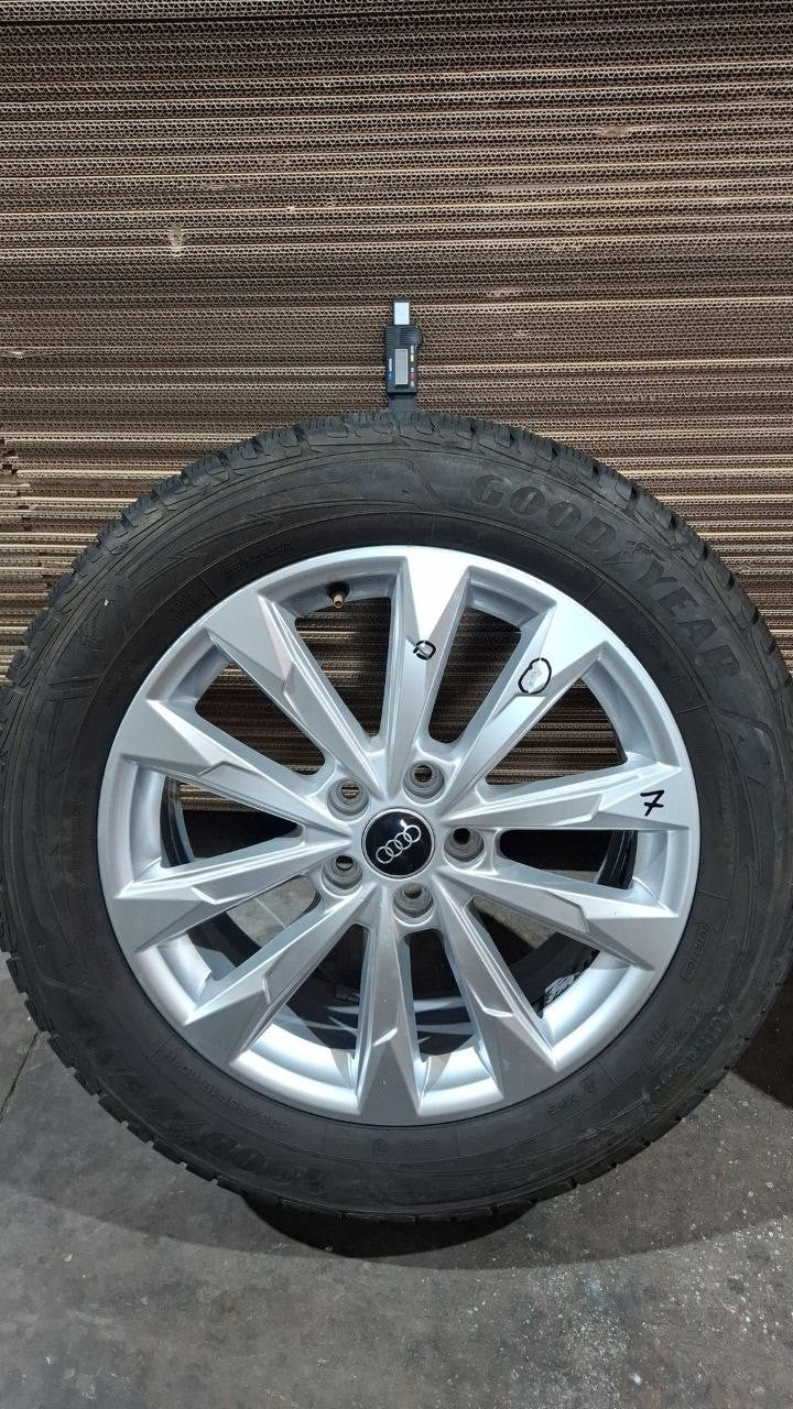 Cer 7 - cerchi e gomme invernali Audi q3 235-55-18 Goodyear dot 3122