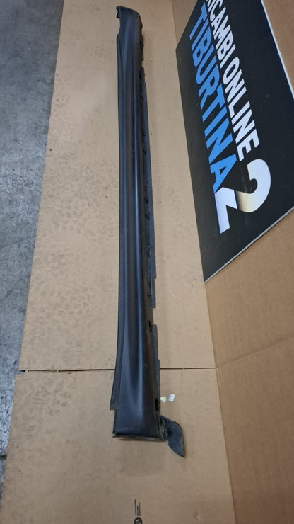 Minigonna Destra Nissan juke cod 76850-1ka6a anno 2013