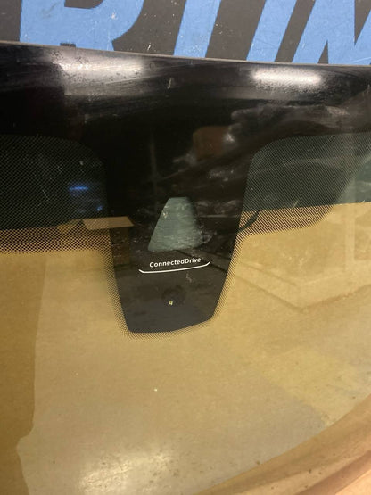 V43 parabrezza anteriore Bmw X6 2014 in poi Usato originale