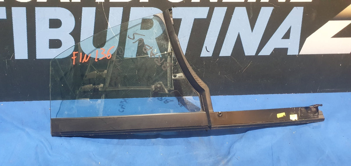 Fin 136 - Lunotto vetro fisso Smart 451 cabrio posteriore sinistro
