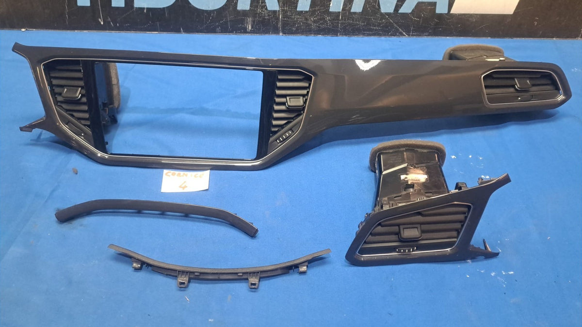 Cor 4 cornice autoradio bocchette aria volkswagen T Roc