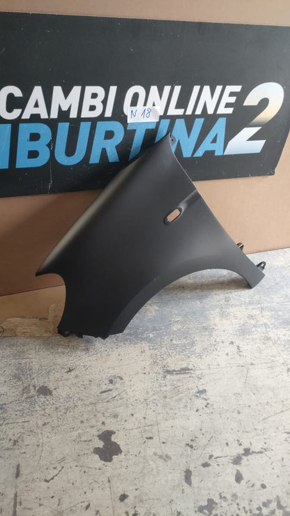 parafango anteriore sinistro  Smart 453 forfour  dal 2014 in poi con primer n18