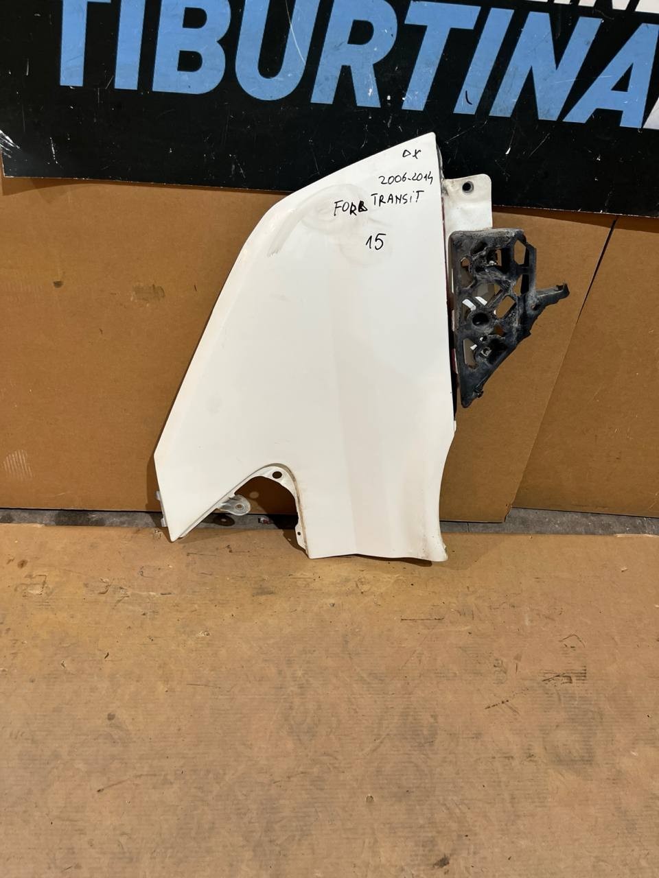 Par 15 Parafango anteriore Ford  transit  destro dal 2006 al 2014
