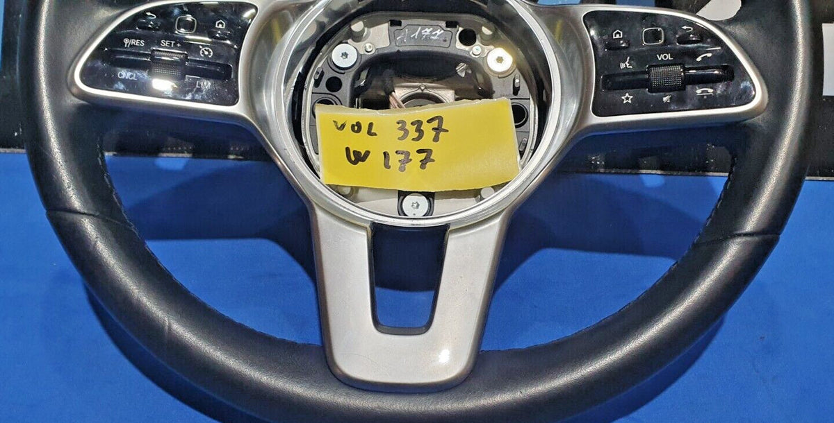Volante Mercedes classe a w177 Con palette