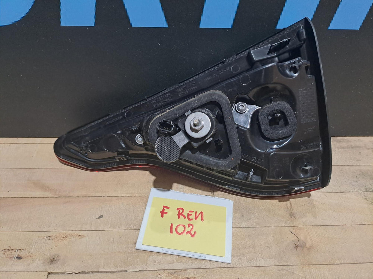 Fanale posteriore interno sinistro Renault Clio 2020 - f ren 102