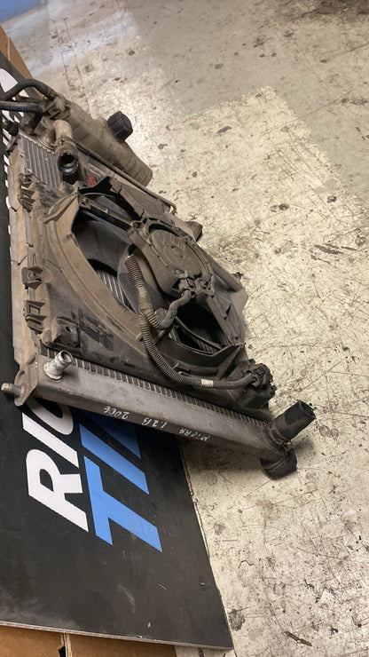 Kit Radiatori Nissan Micra K12 1.2 Benzina