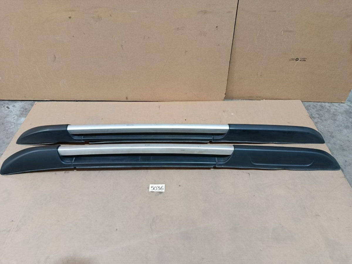 Bar 5036 - Barre longitudinali tetto portapacchi Dacia Duster prima serie 2010