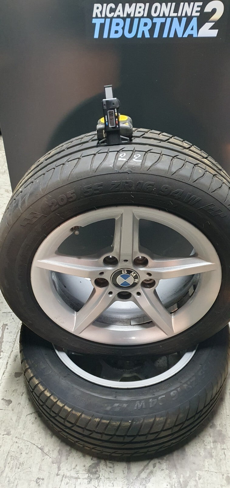 Cerchi e gomme 4 cerchi per Bmw serie 1 F20  con gomme Taurus