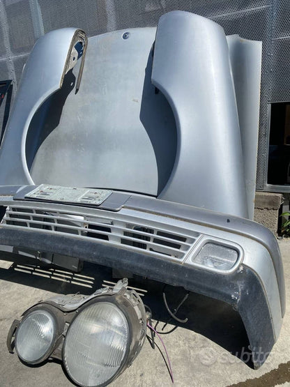 Muso musata completa Mercedes Classe E W210 2.5D 1995