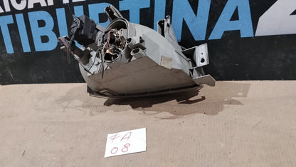 Fa 08 faro anteriore sinistro Renault Clio dal 1994