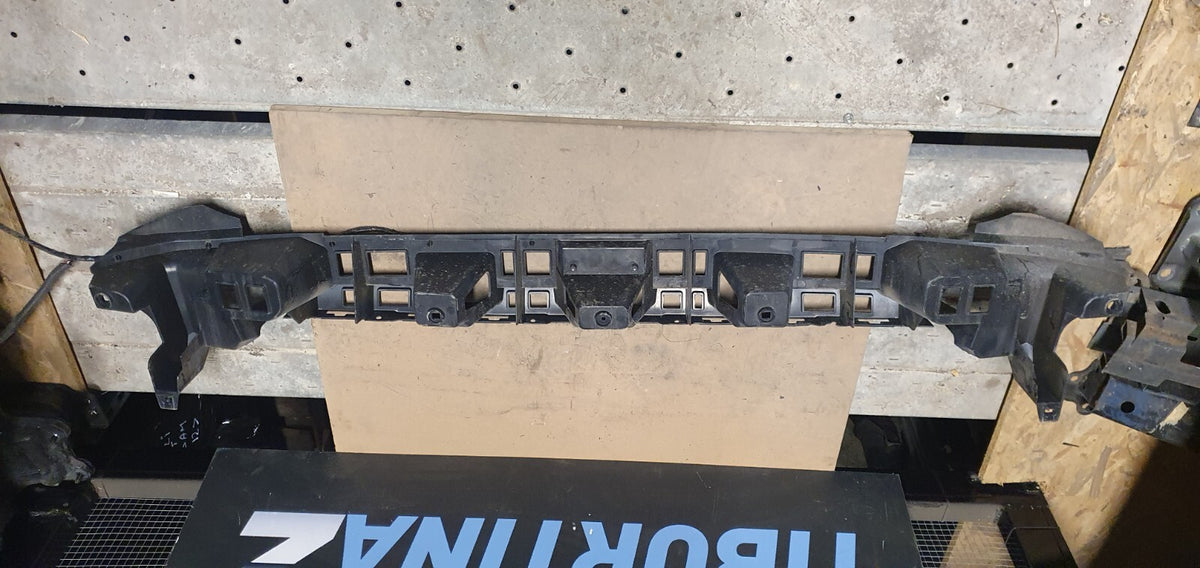 Traversa rinforzo paraurti posteriore Range Rover Velar dal 2018