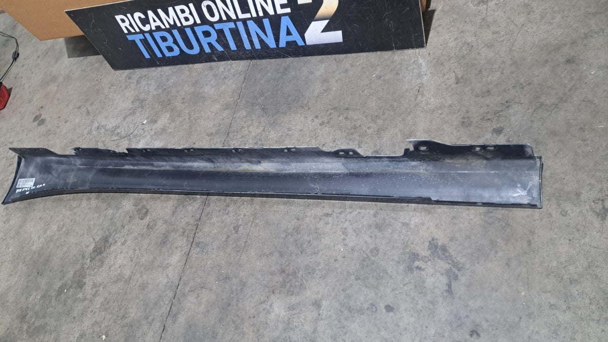Min 91 Minigonna Bmw serie 1 F20 destra dal 2012 in poi