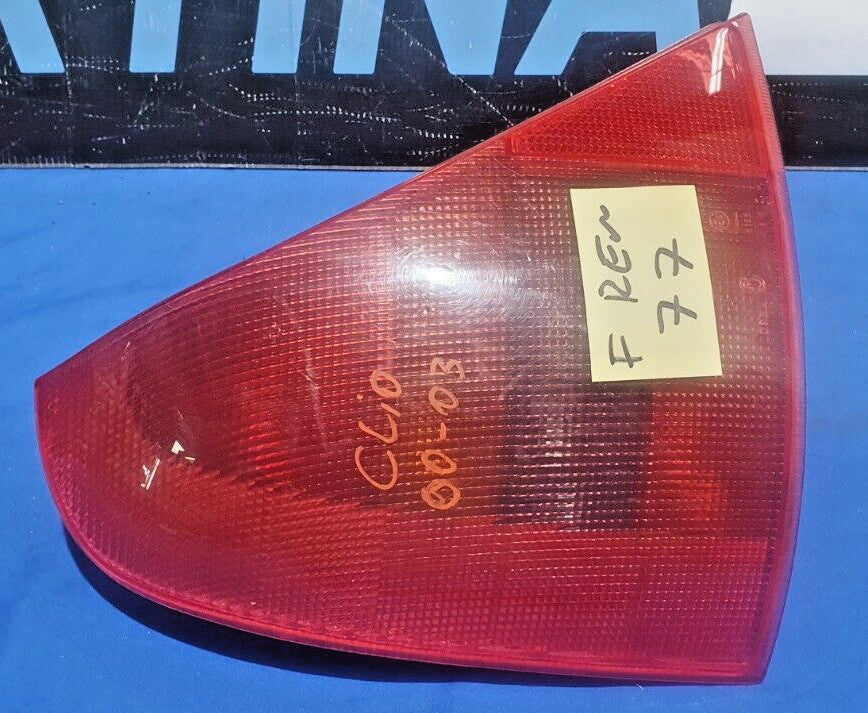 Fanale Posteriore sinistro Renault Clio 2000
