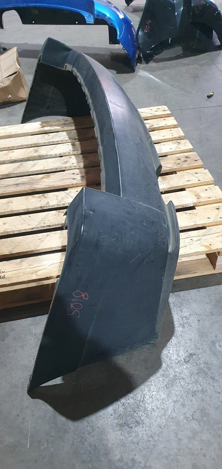 Par 5018 - Paraurti posteriore Bmw X3 con sensori parcheggio non verniciato
