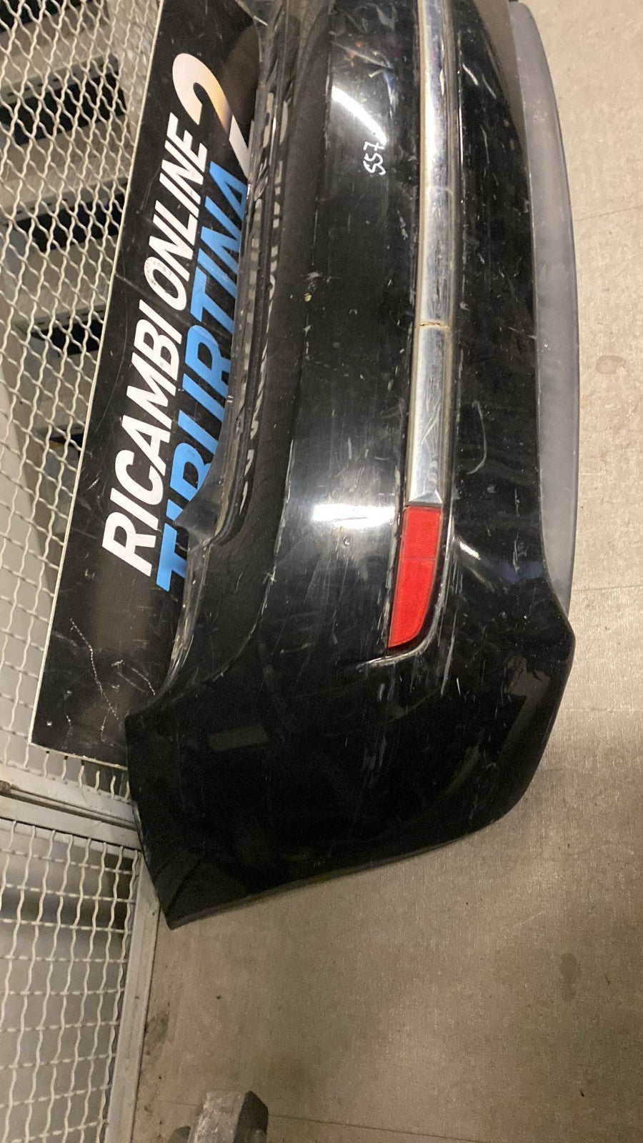 Paraurti posteriore Lancia Ypsilon 2007 2011  in poi cromatura rotta e graffi