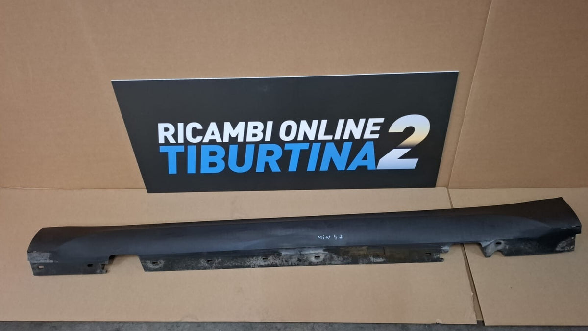 Minigonna sinistro bmw x1 cod 5112 2990169 anno 2012