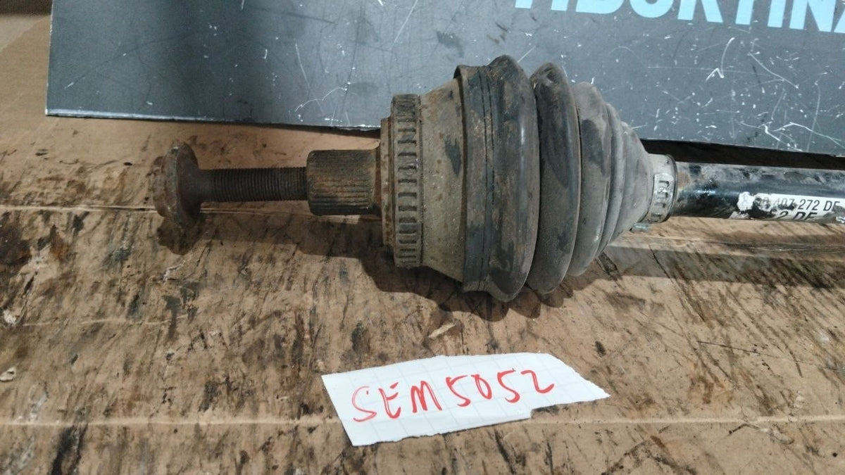 Sem5052 semiasse anteriore sinistro audi tt 1.8 benzina automatico 2003