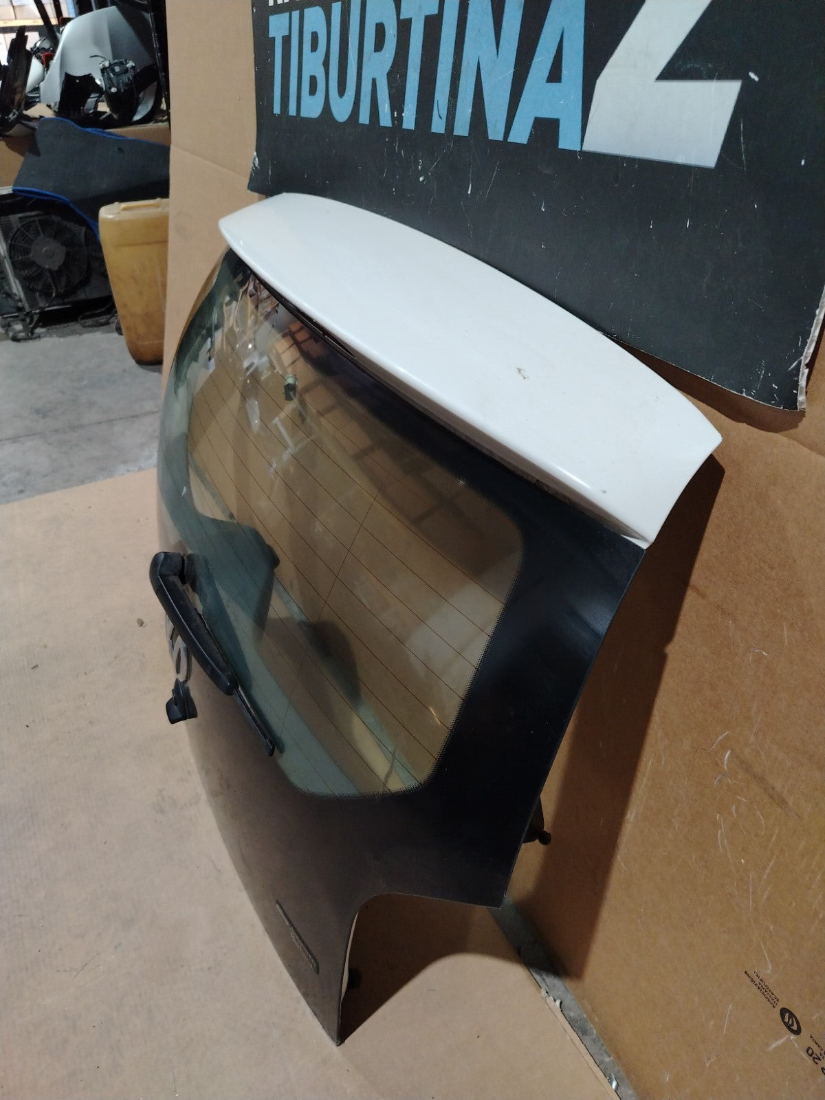 Lunotto Portellone Volkswagen up