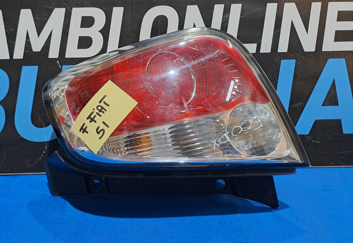 Fanale Posteriore destro Fiat 500 2007-2015 (cornice nera)