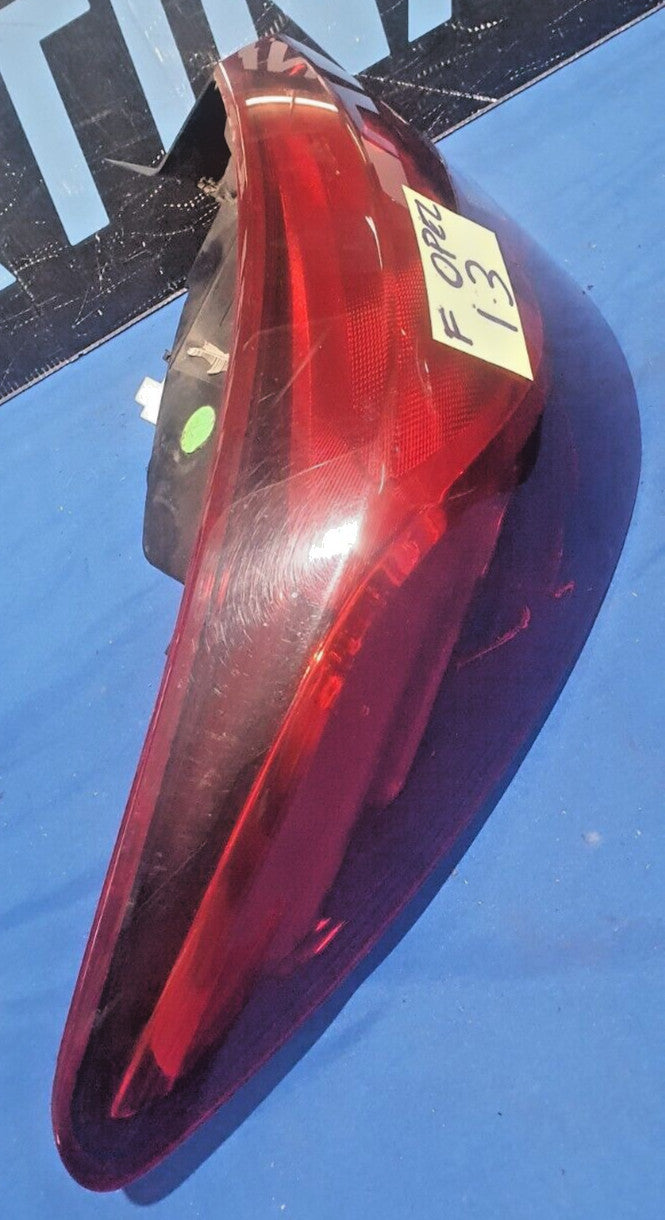Fanale Posteriore sinistro Opel Astra berlina 4 porte