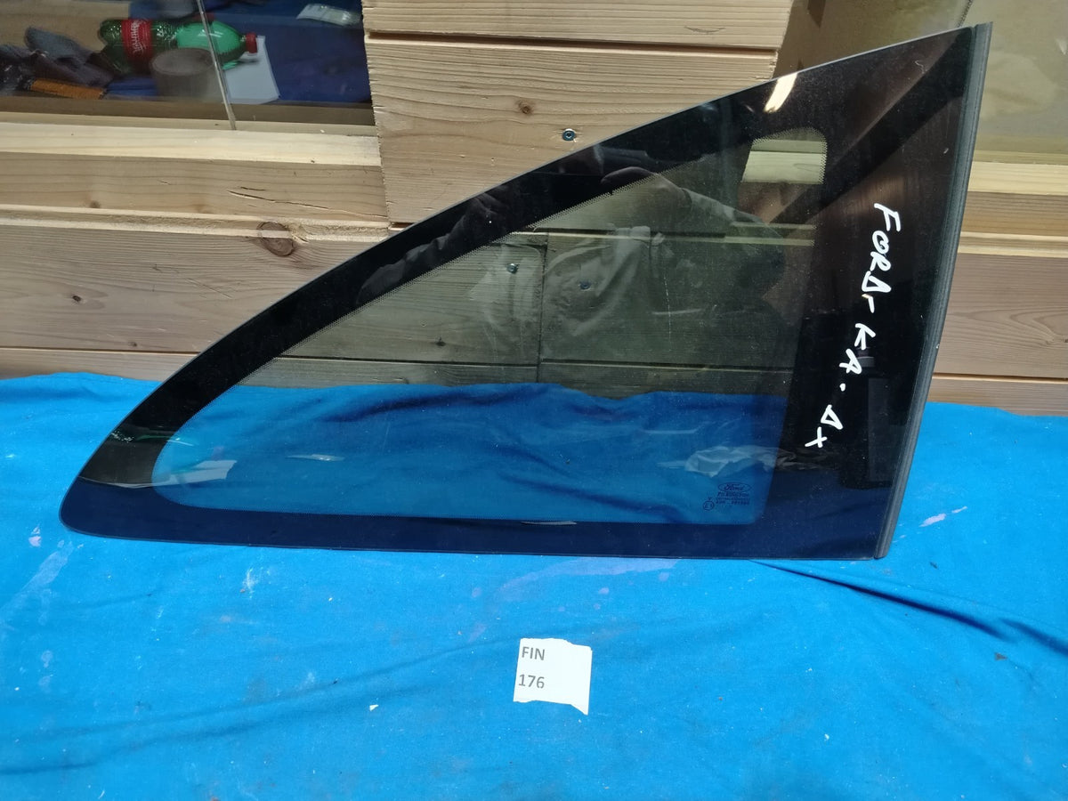 Fin 176 - Vetro fisso posteriore Ford Ka destro