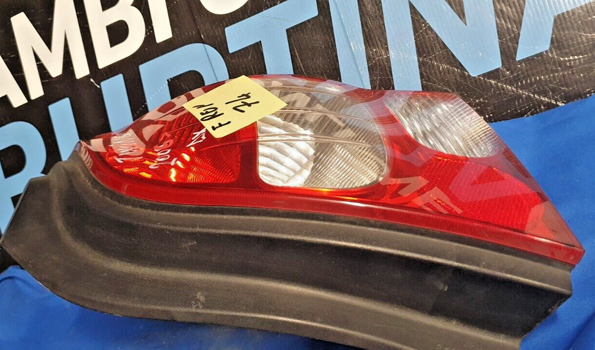 F Ren 74Fanale Posteriore destro Renault Twingo 2008