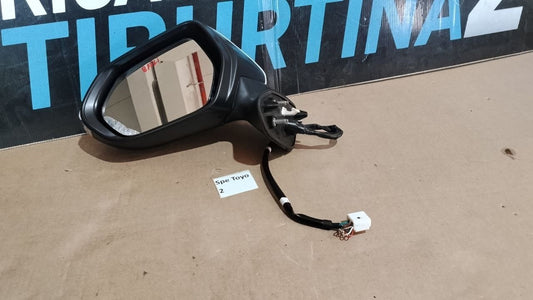 Spe Toyo 2  - specchietto retrovisore sinistro Toyota Yaris cross 2022 8 fili