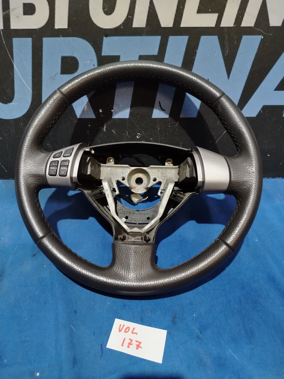 Vol 177 - Volante Suzuki Sx4 Fiat sedici