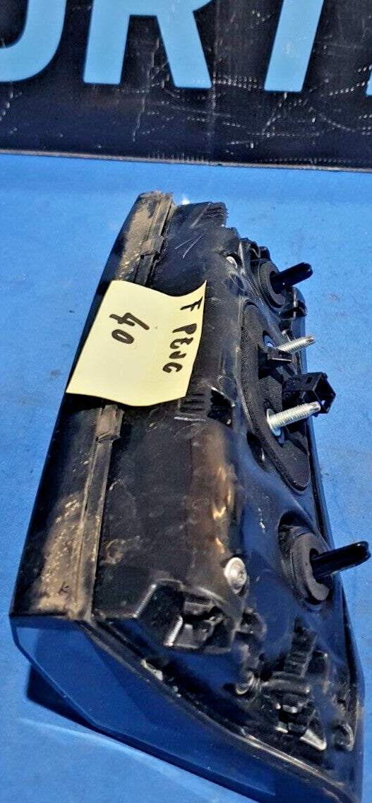Fanale Posteriore Interno sinistro Peugeot 2008 re29011010 F Peu 40