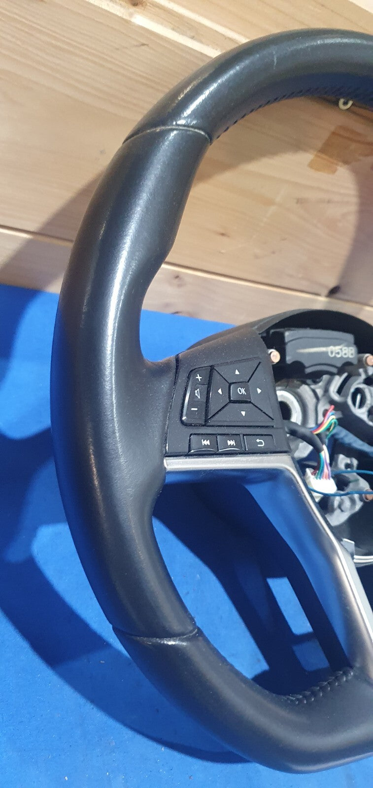 Vol 353 - Volante Nissan Qashqai 2017