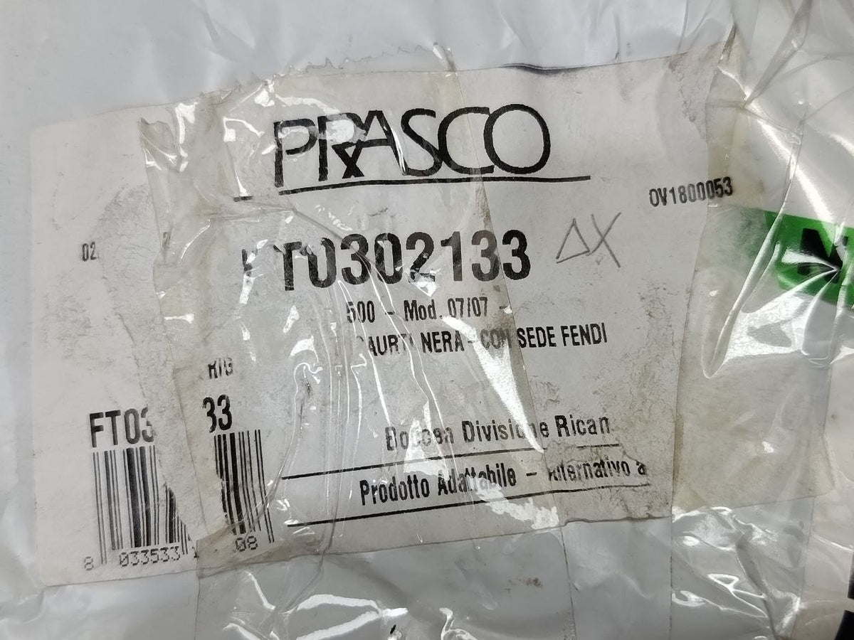 Masc N 70 - Mascherina Griglia Paraurti Fiat 500 destra con sede Fendi dal 2007