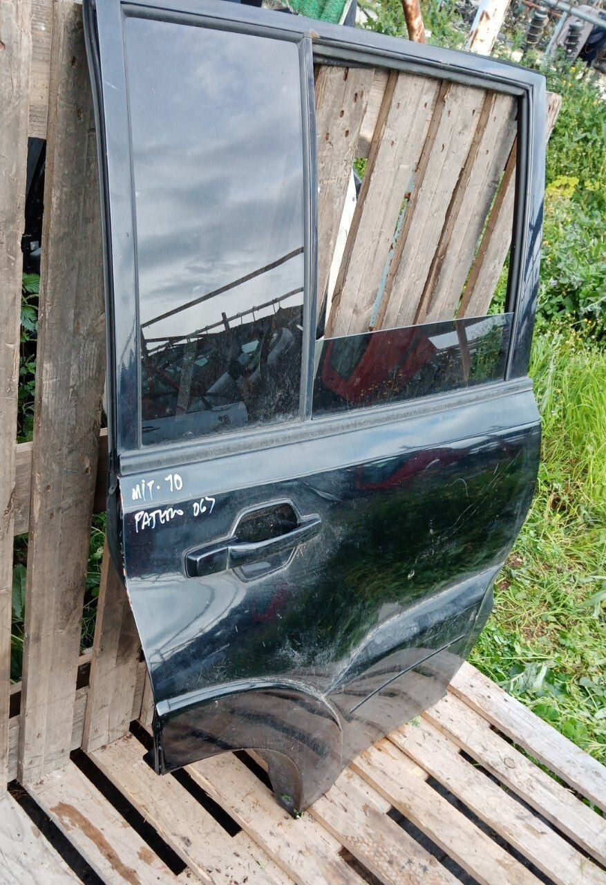 Portiera sportello posteriore destro Pajero 2006 in poi Cod. Mit 10