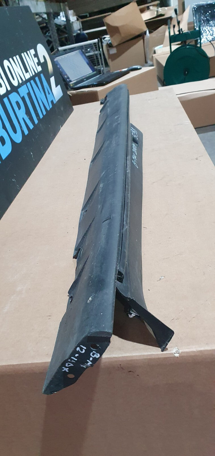 Min 5199 - Minigonna Ford B-max destra grezza 2012 2019