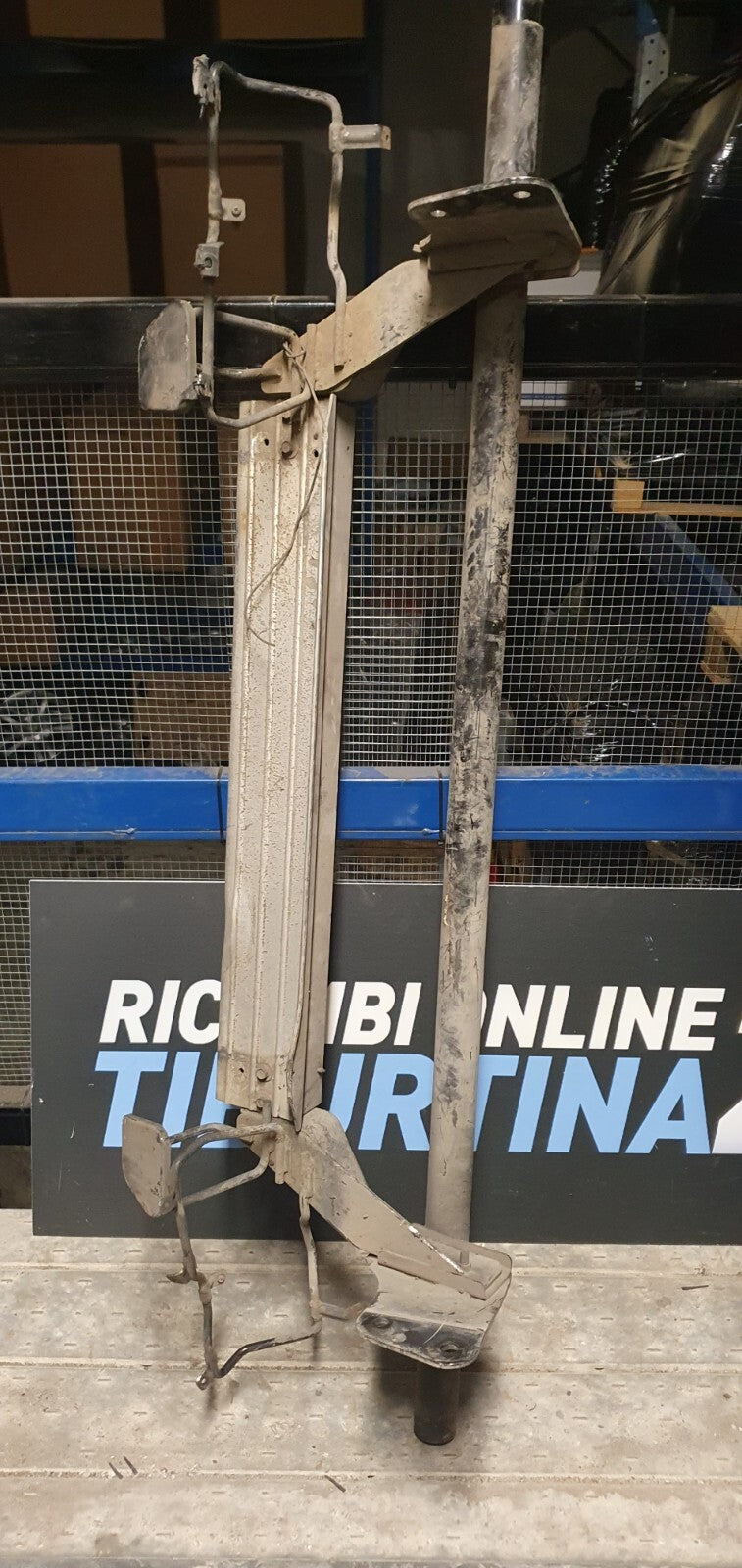 Traversa rinforzo paraurti posteriore Mitsubishi L200 dal 2006