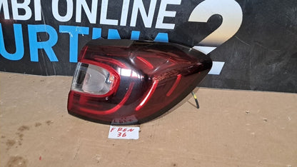 f ren 36 Fanale posteriore esterno destro renault captur dal 2017 con crepa
